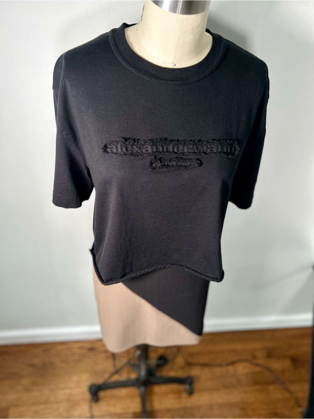 Alexander Wang Cropped T_3D Logo - Picture 5 of 7